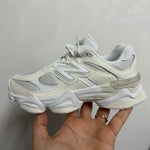 New Balance 9060 LL Bianco Beige