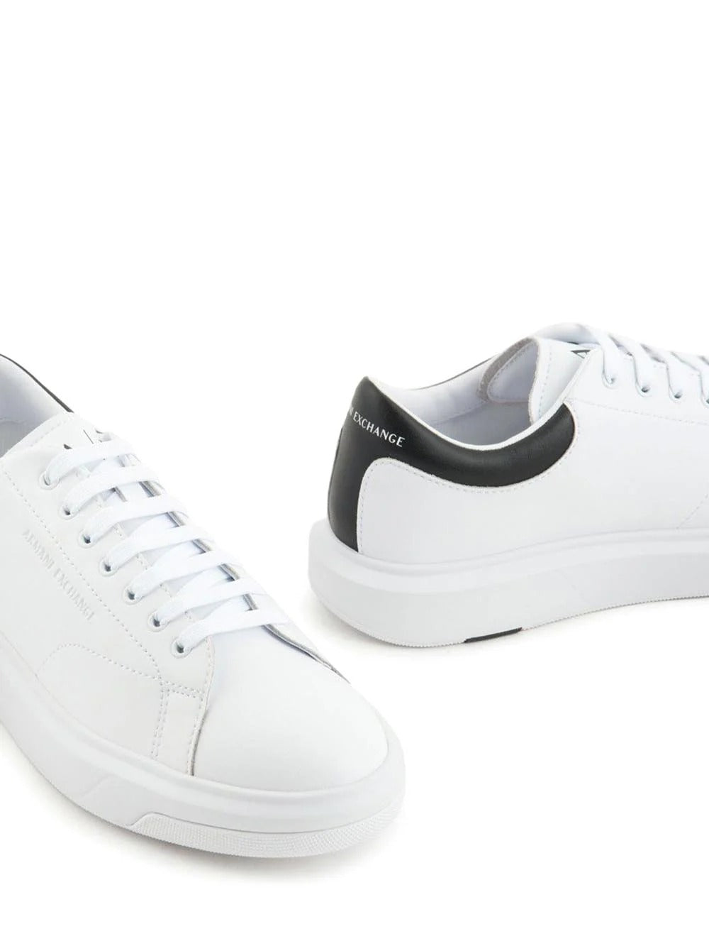 Armani Exchange Venice sneakers in pelle bianca logo nero