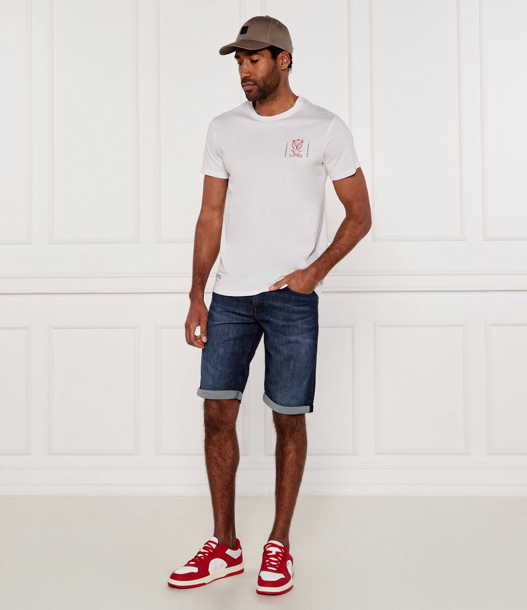 Iceberg T-Shirt Tasman Bianca Sun Spell Uomo