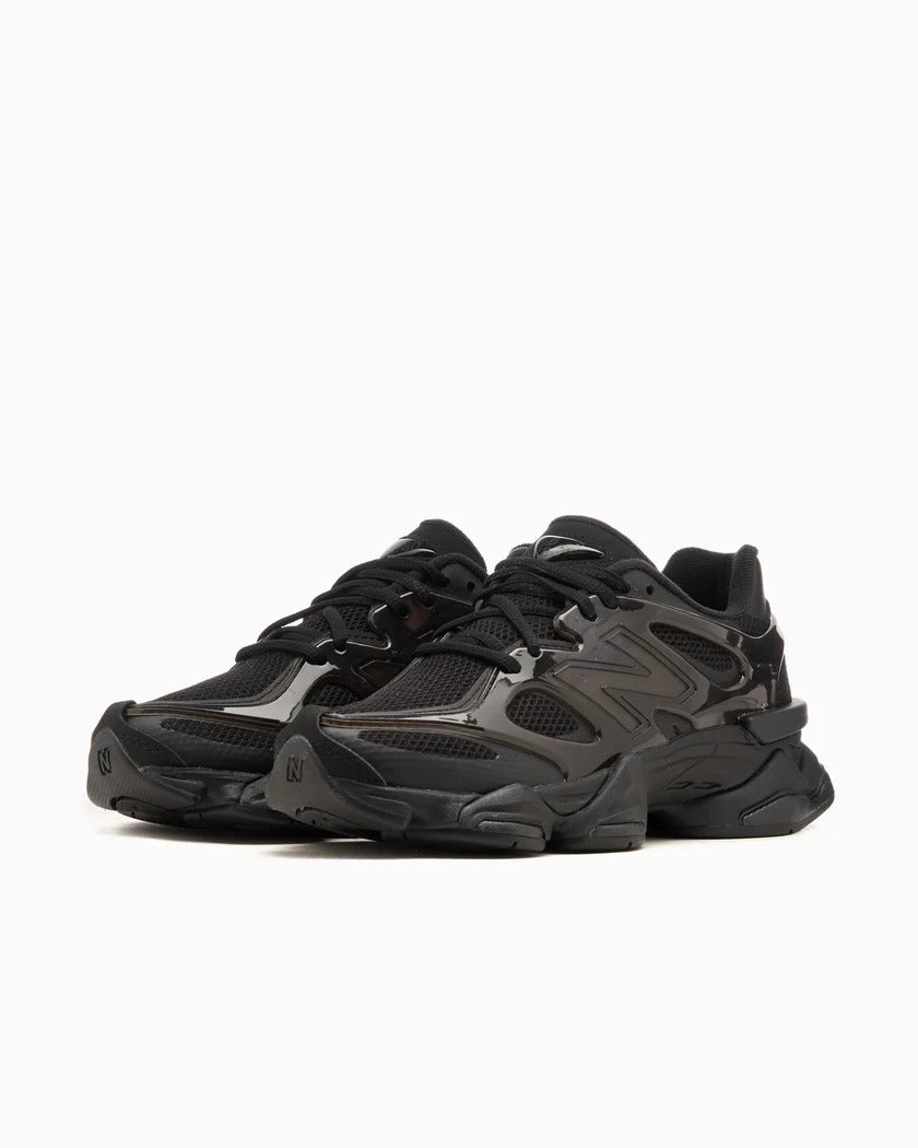 New Balance 9060 IMA Triple Black Nero Lucida