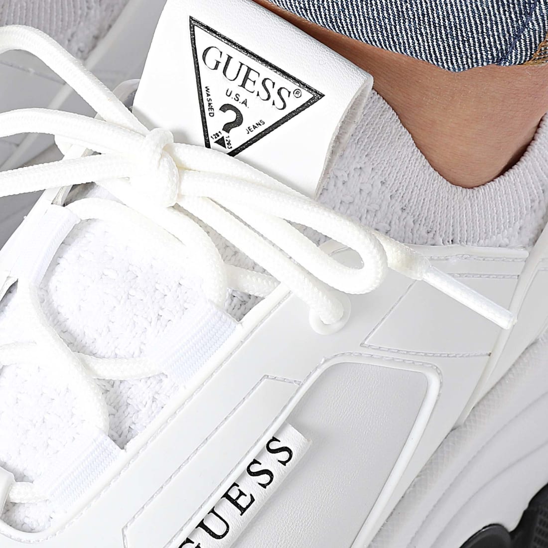 Guess Braydin Sneakers Donna Bianca Beige Zeppa