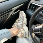 New Balance 9060 Beige Bianco Donna
