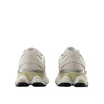 New Balance 9060 White Silver Sea Salt 2026