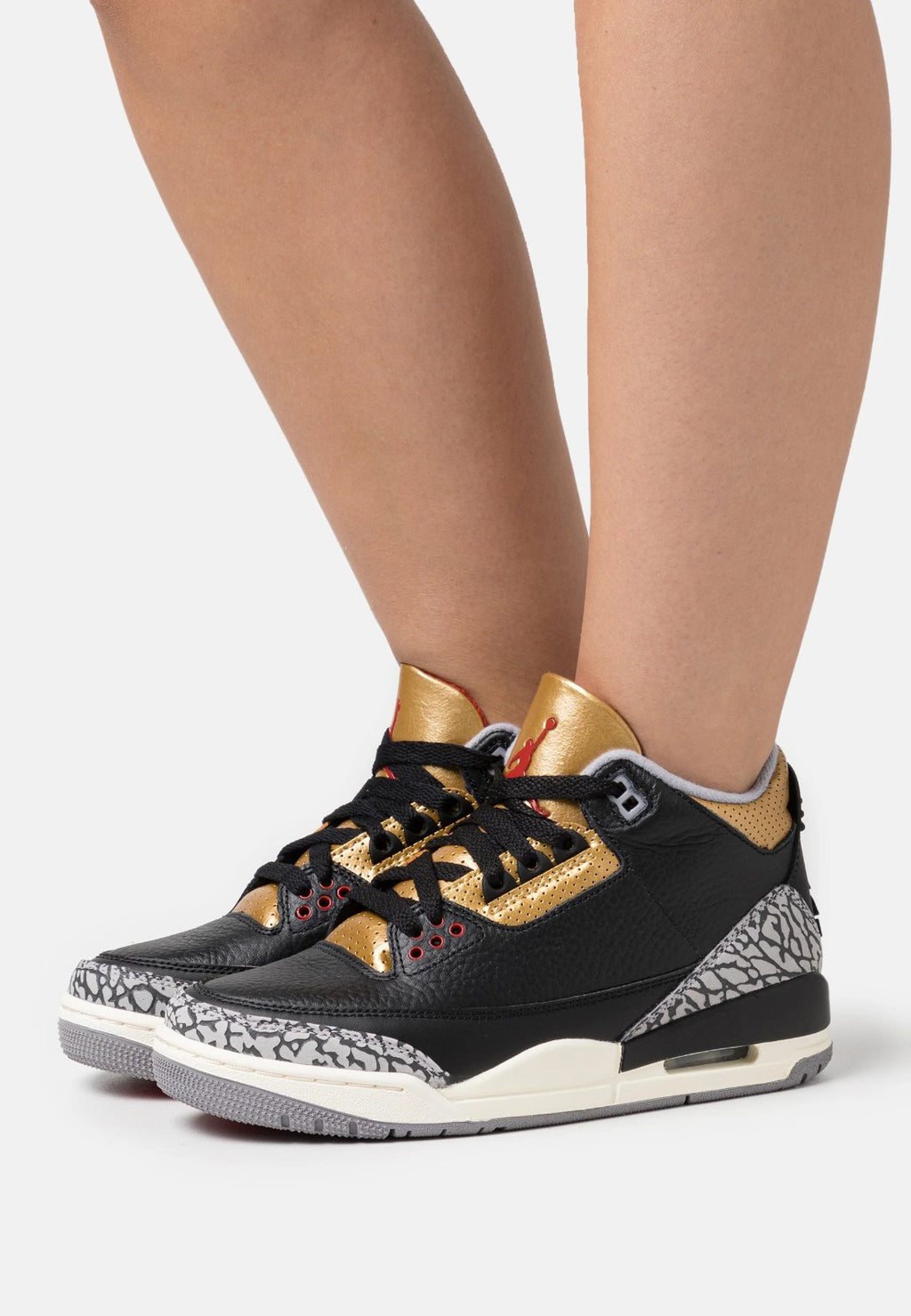 Nike Jordan 3 Nere Oro